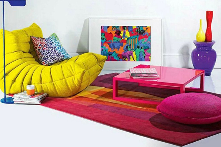 Стиль авангард отрицает традиционные сочетания цветов и форм в интерьере и дизайне мебели