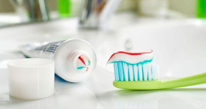 Топ 15 отбеливающих зубных паст: как выбрать, виды, рейтинг лучших